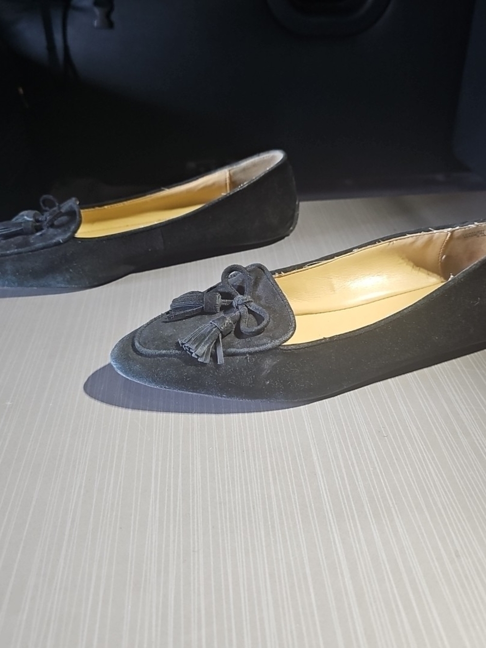 Talbots‎ Black Suede Tassel Pointed-Toe Loafer Size 8.5 Good PreOwned Condition